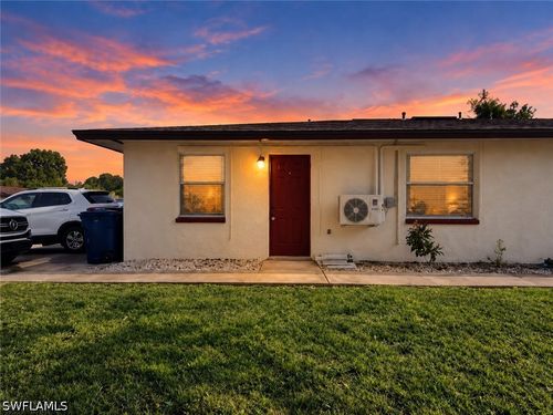 4-13301 1st St, FORT MYERS, FL, 33905-2076 | Card Image
