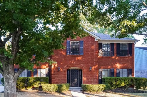 7838 Sunny Ridge Dr, Houston, TX, 77095-3927 | Card Image