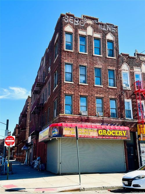 105 Brighton 11th St, Brooklyn, NY, 11235-5305 | Card Image