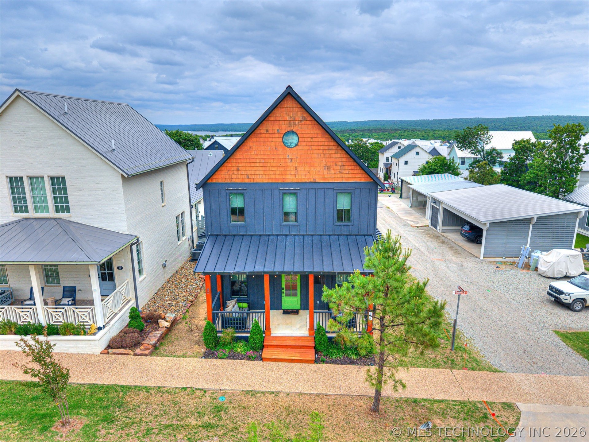 Residential in Carlton Landing 3