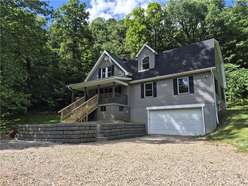 117 Cowpath Rd, Aliquippa, PA, 15001-5843 | Card Image