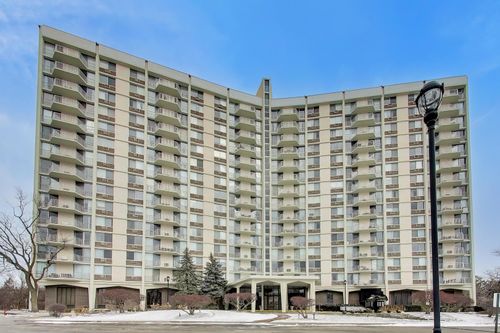 16n-40 N Tower Rd, Oak Brook, IL, 60523-1145 | Card Image