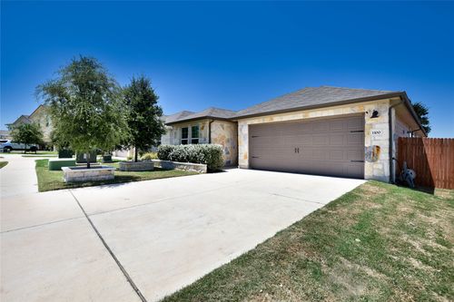 1100 View Dr, Georgetown, TX, 78628-3719 | Card Image
