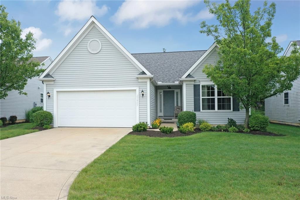 23805 Cottage Trail, Sold in Olmsted Falls Zoocasa