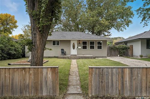 134 Cornwall St N, Regina, SK, S4R2Z9 | Card Image