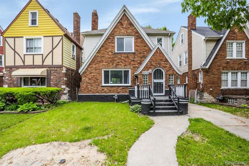 16204 Wisconsin St, Detroit, MI, 48221-2962 | Card Image