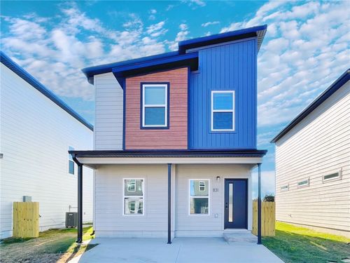 831 States Ave, Bentonville, AR, 72713 | Card Image