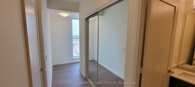 2415 - 8960 Jane St, Condo with 2 bedrooms, 3 bathrooms and null parking in Concord ON | Image 16