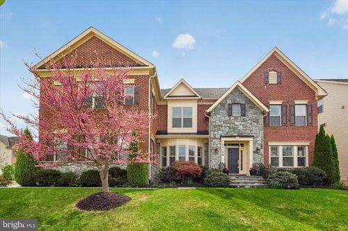 22109 Winding Woods Way, CLARKSBURG, MD, 20871-6362 | Card Image