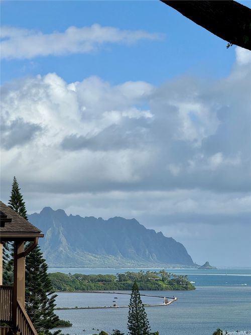 916-46-054 Puulena St, Kaneohe, HI, 96744 | Card Image