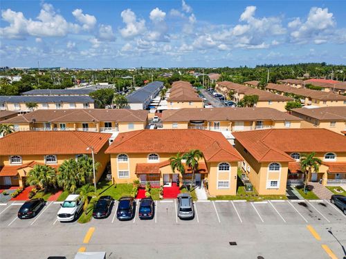 unit-202-7698 W 34th Ln, Hialeah, FL, 33018-5032 | Card Image
