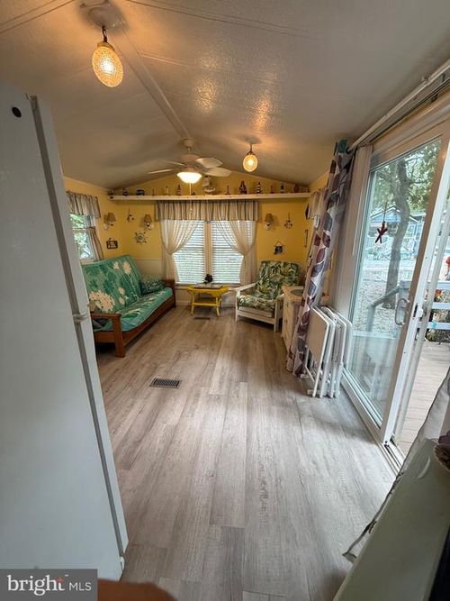 f-49-515 Corsons Tavern Rd, Ocean View, NJ, 08230-1671 | Card Image