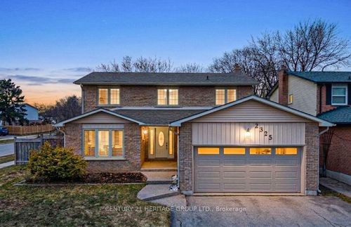 2325 Montgomery Dr, Burlington, ON, L7P4J9 | Card Image