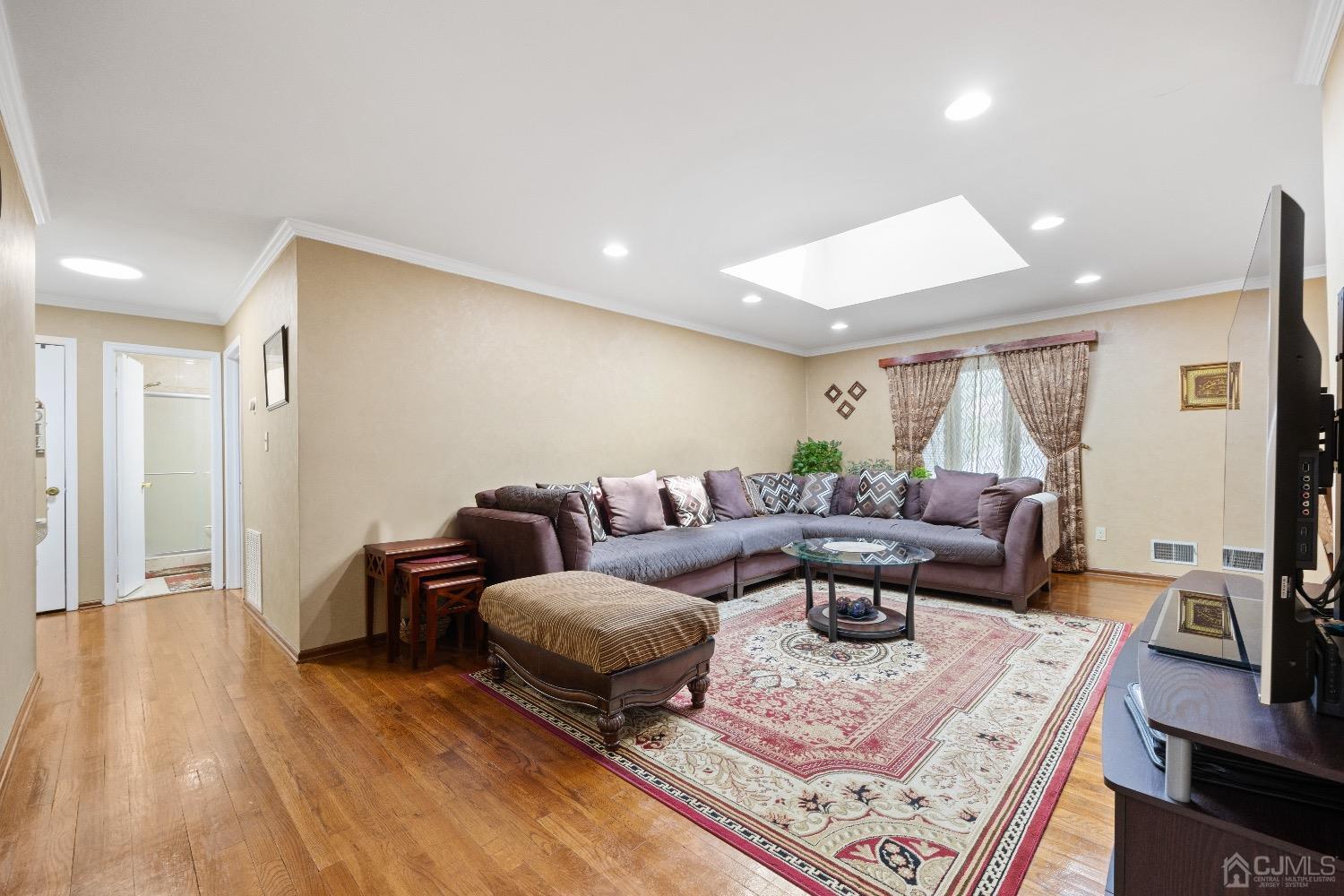 Kensington Ave, Old Bridge, NJ 08857