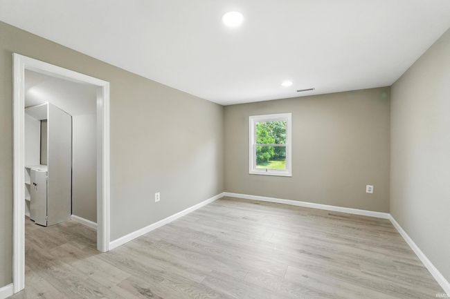 1025 S Gallatin St, House other with 5 bedrooms, 2 bathrooms and null parking in Marion IN | Image 21