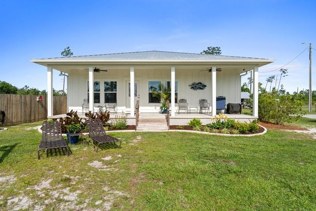 574 N Canal Dr, House other with 2 bedrooms, 2 bathrooms and 4 parking in Port St. Joe FL | Image 27