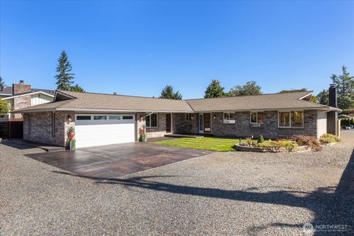 2311 116th Ave Ne, Lake Stevens, WA, 98258-8451 | Card Image