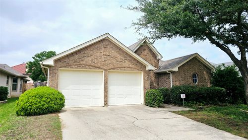 4825 Bridle Path Way, Fort Worth, TX, 76244-7911 | Card Image