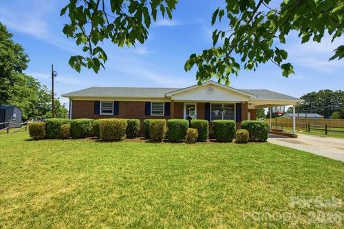 990 Colonial Dr, China Grove, NC, 28023-9588 | Card Image