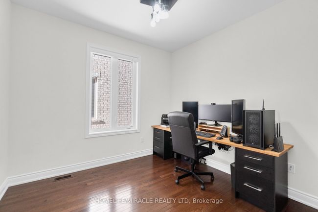 49 Lavallee Cres, House other with 6 bedrooms, 5 bathrooms and 4 parking in Brampton ON | Image 16
