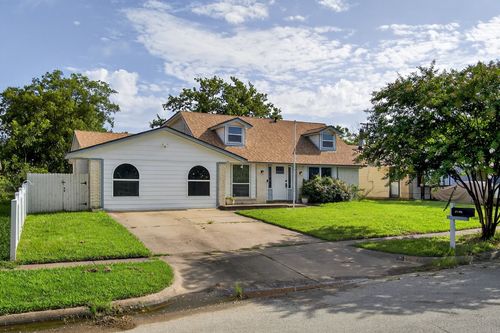 14843 Green Valley Dr, Balch Springs, TX, 75180-2507 | Card Image