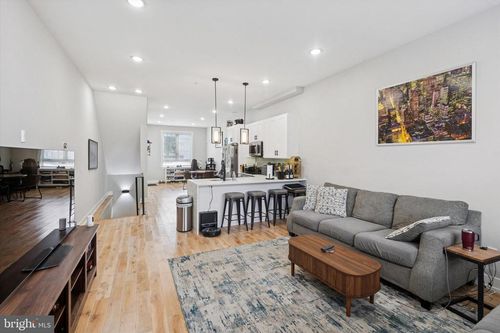 1-409 W Hewson St, PHILADELPHIA, PA, 19122-2231 | Card Image