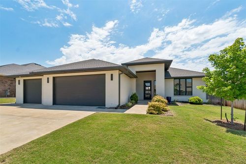 4312 Nw 153rd St, Edmond, OK, 73013-9255 | Card Image