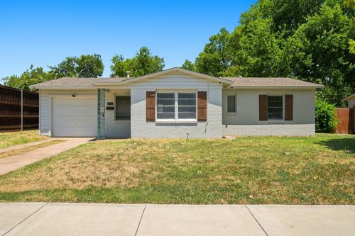 1005 Belvedere Dr, Arlington, TX, 76010-2927 | Card Image