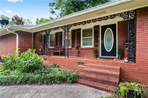 578 Dogwood Dr, Lawrenceville, GA, 30046-7482 | Card Image