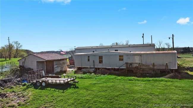 9409 S Horners Chapel Rd, Home with 3 bedrooms, 2 bathrooms and null parking in Pekin IN | Image 28