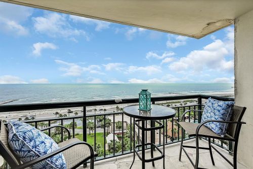 1230-5220 Seawall Boulevard, Galveston, TX, 77551 | Card Image