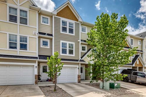 711 Auburn Bay Cir Se, Calgary, AB, T3M2A3 | Card Image