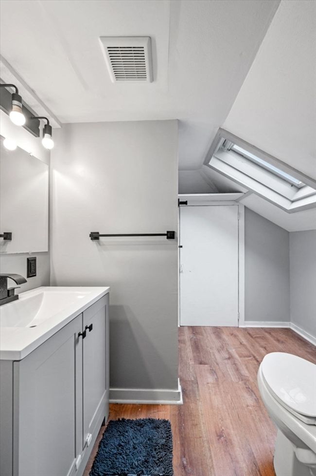 2 Avon St, House other with 3 bedrooms, 2 bathrooms and 4 parking in Peabody MA | Image 27