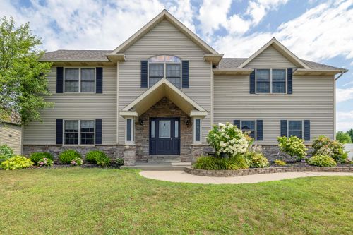 2053 Joni Ln, Stevensville, MI, 49127-8459 | Card Image