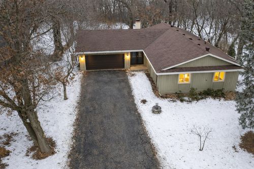 104 Belmont Rd, Apple Valley, MN, 55124-4619 | Card Image