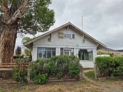 2421 Locust St, Butte, MT, 59701-4928 | Card Image