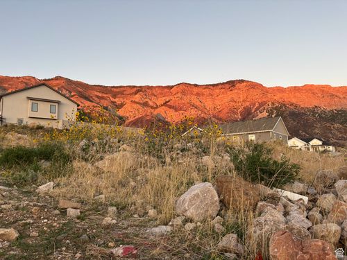 3642 N 800 E, North Ogden, UT, 84414-7582 | Card Image