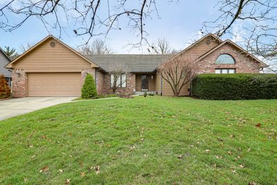 1717 Sunrise Circle, House other with 3 bedrooms, 2 bathrooms and null parking in Indianapolis IN | Image 2