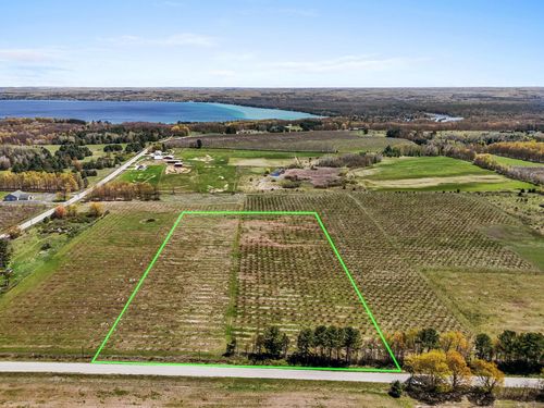 Parcel B Chippewa Trail, Milton Township, MI, 49676 | Card Image