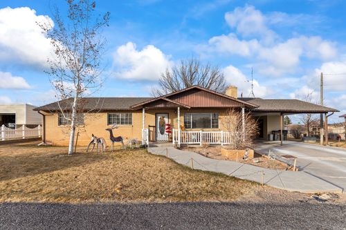 376 W 200 N, Aurora, UT, 84620-7725 | Card Image