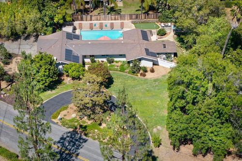 1508 Encino Dr, Escondido, CA, 92025-6319 | Card Image