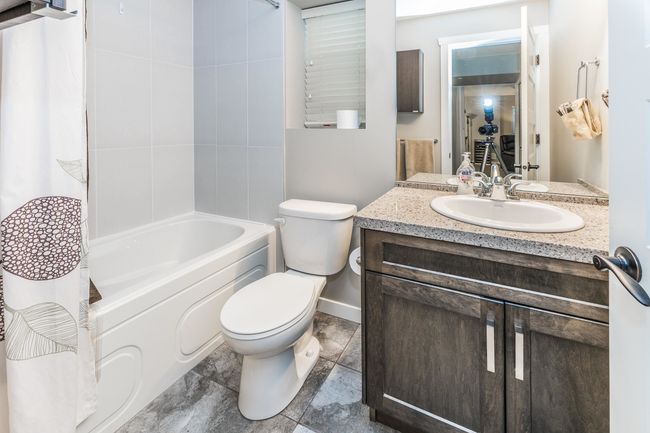 10553 248 St, House other with 5 bedrooms, 4 bathrooms and 4 parking in Maple Ridge BC | Image 18