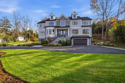 354 Beaufort Ave, Livingston, NJ, 07039-1015 | Card Image