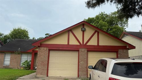 12107 Tambourine Dr, Stafford, TX, 77477-1242 | Card Image