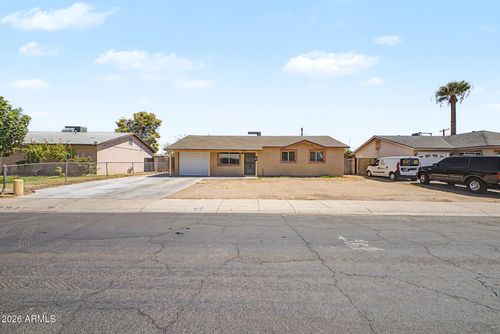 8141 W Indianola Ave, Phoenix, AZ, 85033-3430 | Card Image