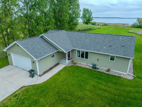 809 County Road 10 Ne, Osakis, MN, 56360 | Card Image