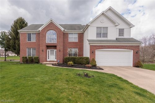 17918 Princeton Cir, Strongsville, OH, 44149-6776 | Card Image
