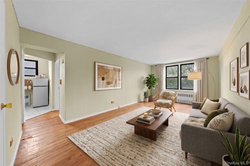 3b-50-21 39th Pl, Sunnyside, NY, 11104-4120 | Card Image