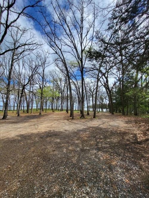 10081 Jacobs Ln, Wills Point, TX, 75169-4421 | Card Image