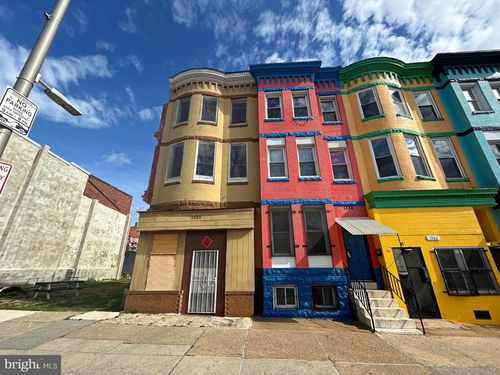 1386 W North Ave, BALTIMORE, MD, 21217-3555 | Card Image
